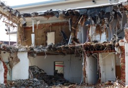 夢見廢墟代表什麼？21個夢境解讀（夢見他人在廢墟中沉睡、夢見被遺跡困住）