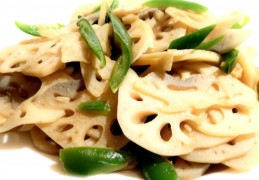 夢見蓮藕代表什麼？12個夢境解讀（夢見吃蓮藕沙拉、夢見蓮花或蓮葉）