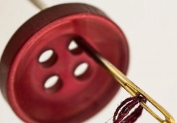 夢見鈕扣代表什麼？ 11個夢境解讀（夢見扣子、夢見購買鈕扣）