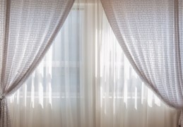 夢見窗簾代表什麼？ 21 個夢境解讀