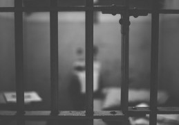 夢見監獄代表什麼？ 31 個夢境解讀