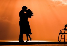 夢見接吻代表什麼？11 個夢境解讀