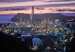 夢見工廠代表什麼？17個夢境解讀（夢見工廠裡滿是員工、夢見一座空工廠）