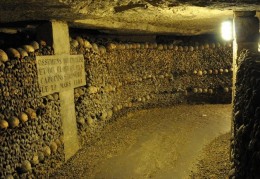 夢見地下是什麼預兆？10 個含義和象徵