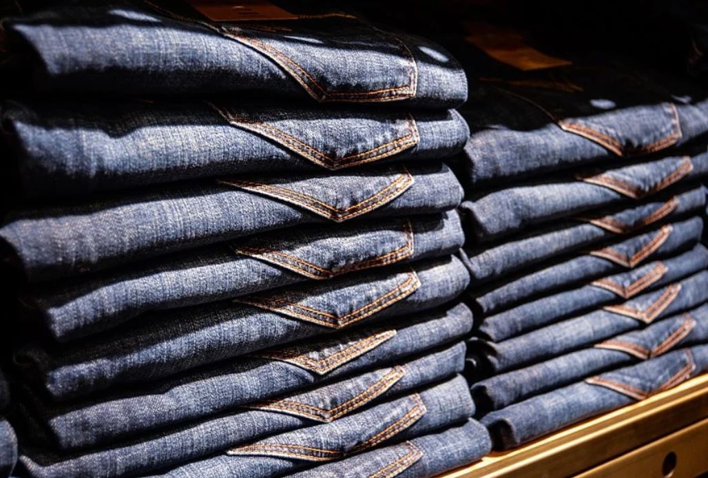 夢見褲子代表什麼？ 23個夢境解讀（夢見白褲子、夢見牛仔褲）