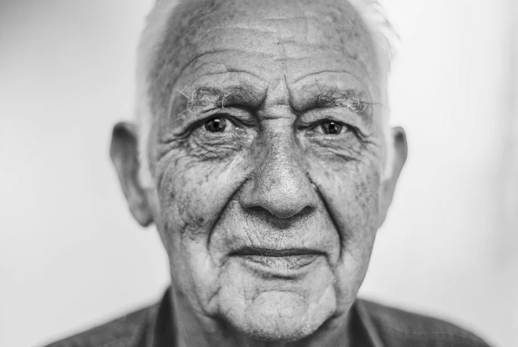 夢見祖父代表什麼？ 13個夢境解讀（夢見成為爺爺、夢見殺死你祖父）