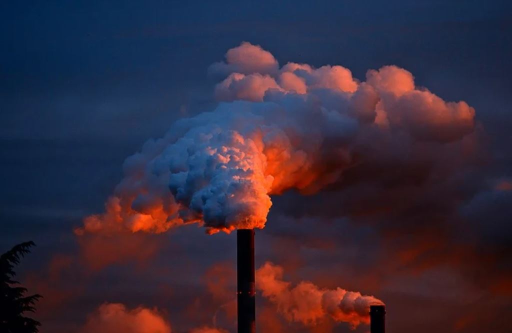 夢見煙霧代表什麼？ 13個夢境解讀（夢見黑煙、夢見白煙）