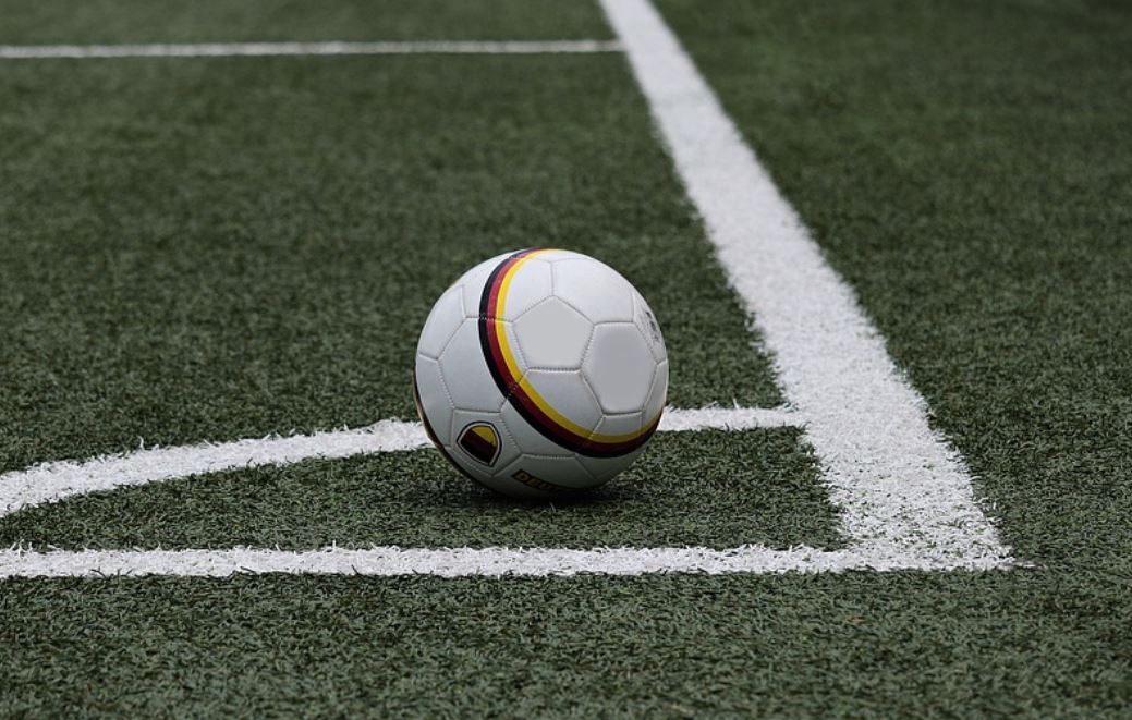 夢見球代表什麼？ 20個夢境解讀（夢見有人丟球、夢見無風球）