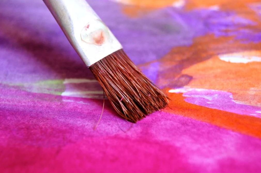 夢見名畫代表什麼？23個夢境解讀（夢見有人點燃一幅畫 、夢見賣畫作）