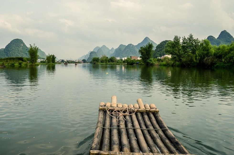 夢見漂流代表什麼？ 24個夢境解讀（夢見有人燒木筏 、夢見木筏沉沒）-頭條解讀