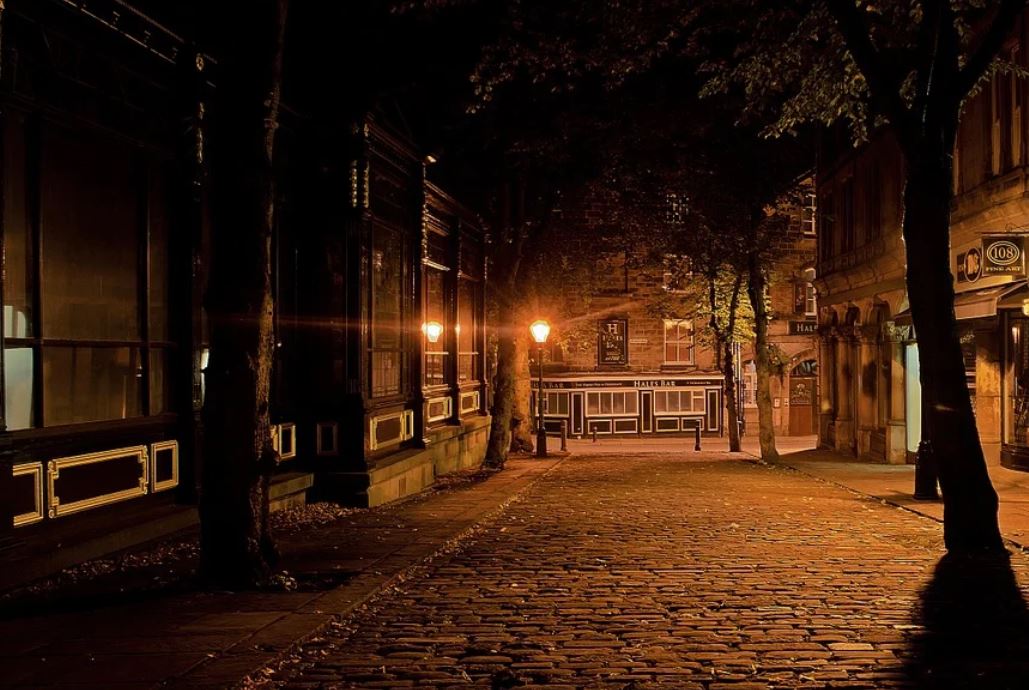 夢見夜空代表什麼？ 20個夢境解讀（夢見夜晚太陽 、半夜夢見彩虹）-頭條解讀