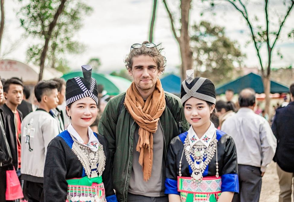 夢見外國人代表什麼？ 22個夢境解讀（夢見外國人攻擊你、夢見逃離外國人）-頭條解讀