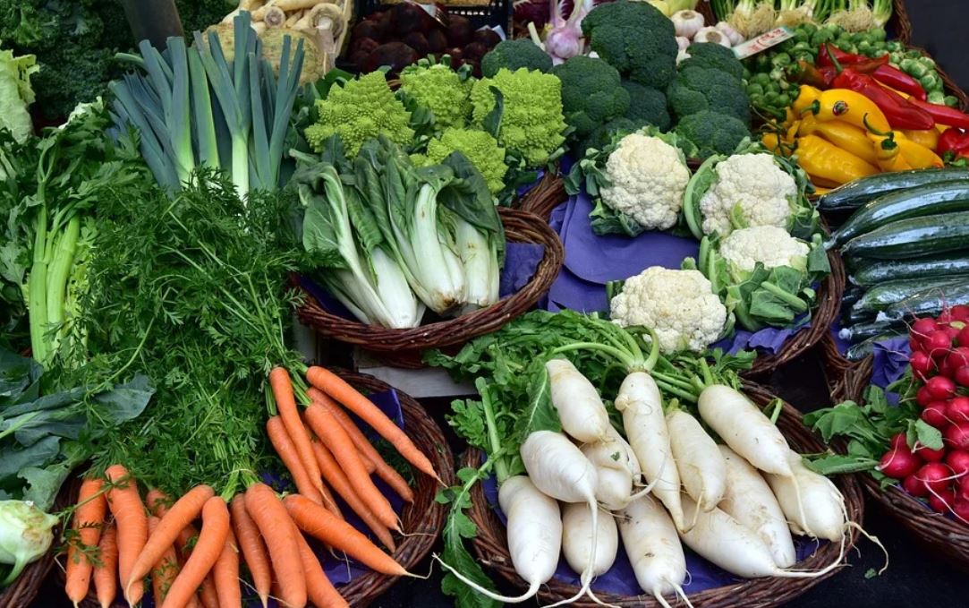 夢見市場代表什麼？ 26個夢境解讀（夢見與摯愛一起走在市場 、夢見在市場中迷失）-頭條解讀