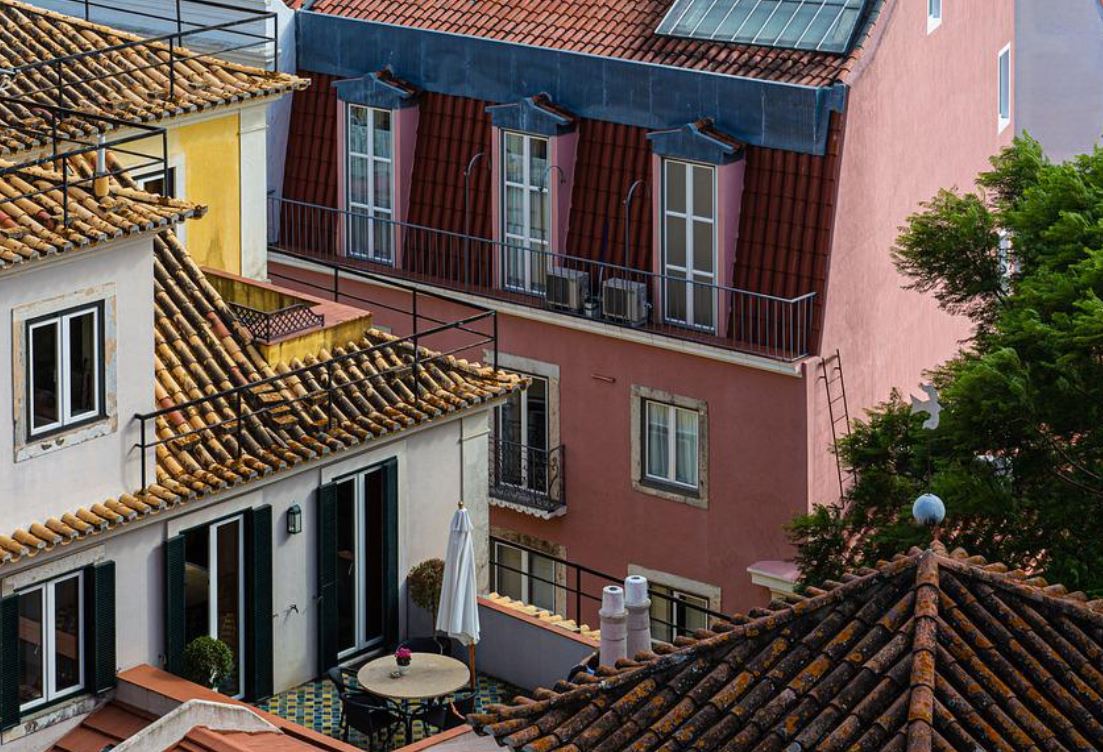 夢見鄰居代表什麼？17個夢境解讀（夢見鄰居邀請你 、夢見邀請鄰居）-頭條解讀