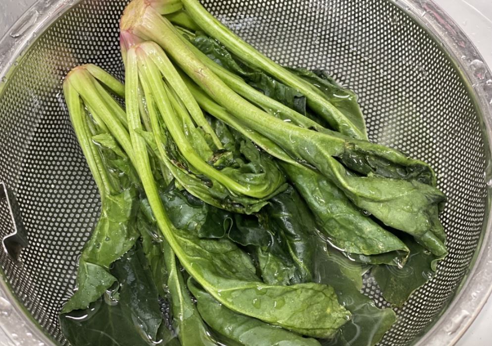 夢見菠菜代表什麼？23個夢境解讀（夢見吃菠菜，夢見買菠菜）-頭條解讀