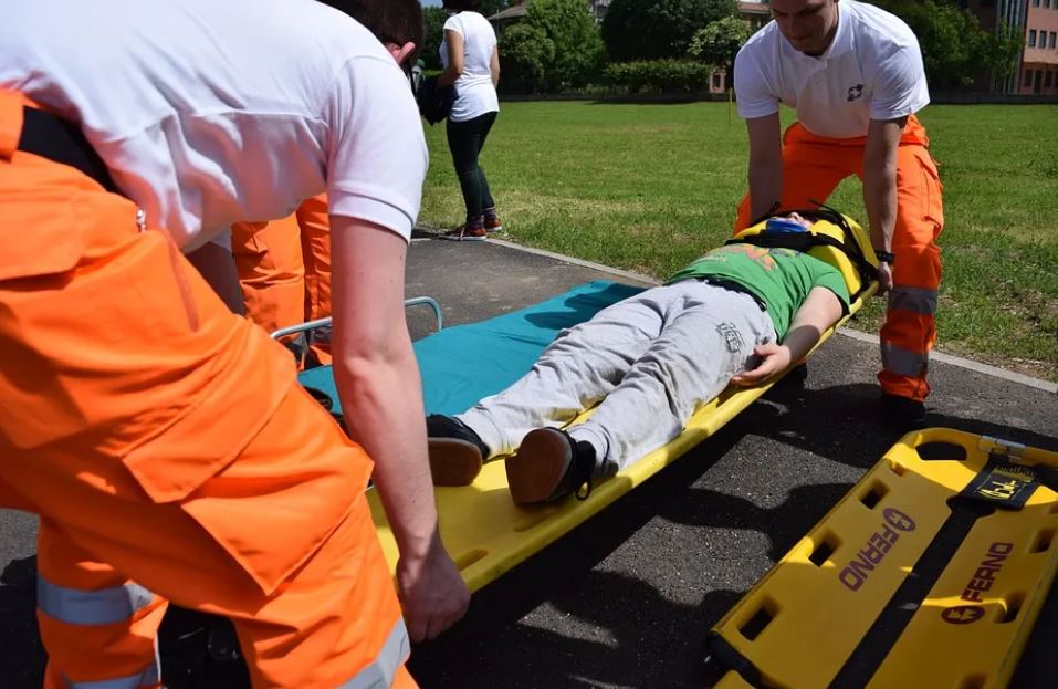 夢見受傷代表什麼？22個夢境解讀（夢見釋放受傷的人質、夢見數傷兵）-頭條解讀