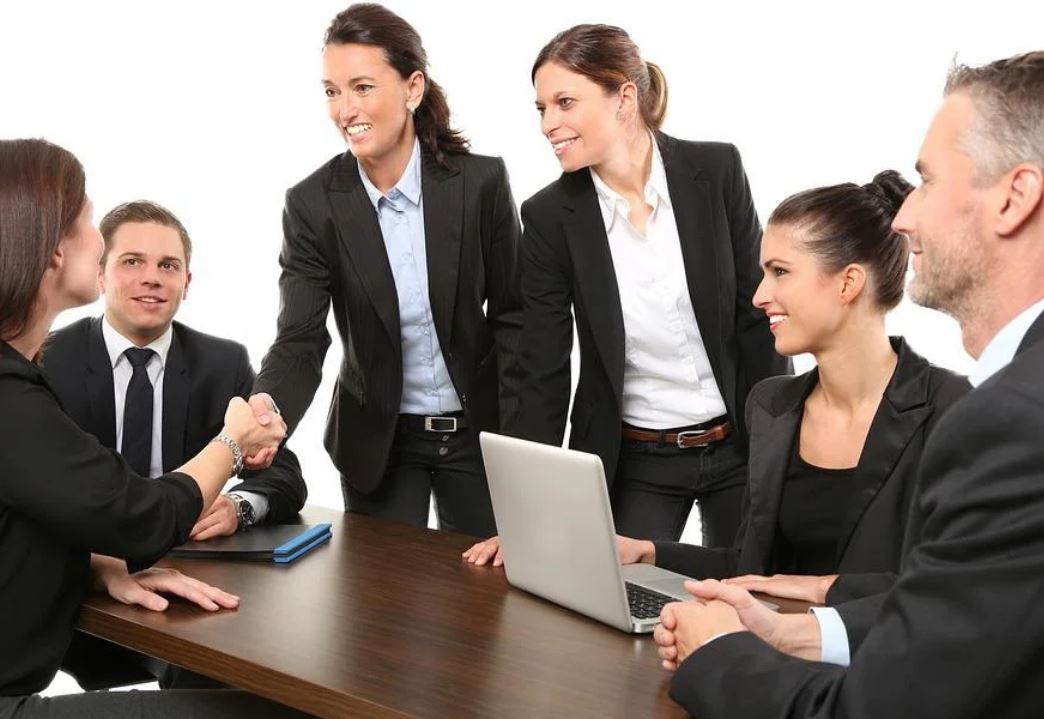 夢見做生意代表什麼？11個夢境解讀（夢見與商人打架、夢見殺害商人）-頭條解讀