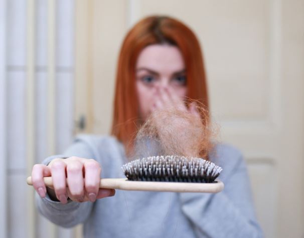 夢見脫髮代表什麼？10 個夢境解讀-頭條解讀