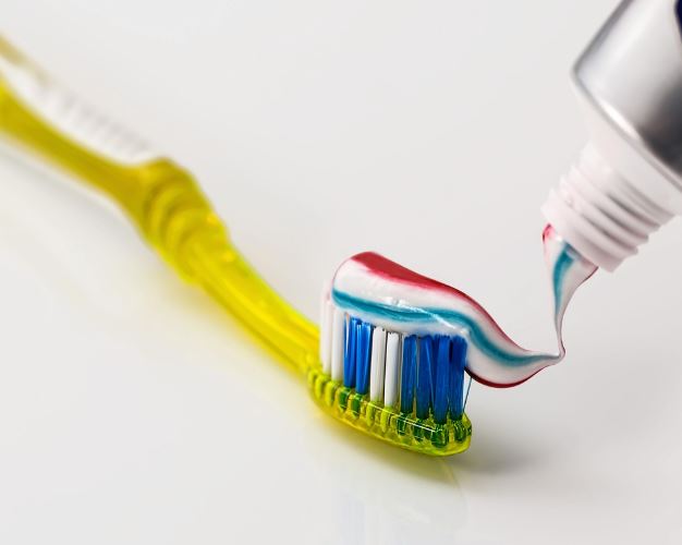 夢見刷牙代表什麼？8 個夢境解讀-頭條解讀