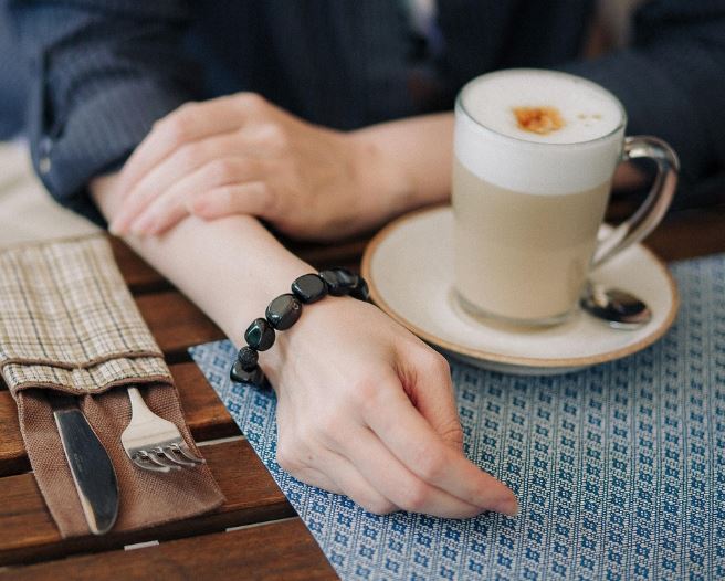 夢見咖啡廳是什麼預兆？8 個含義和象徵-頭條解讀